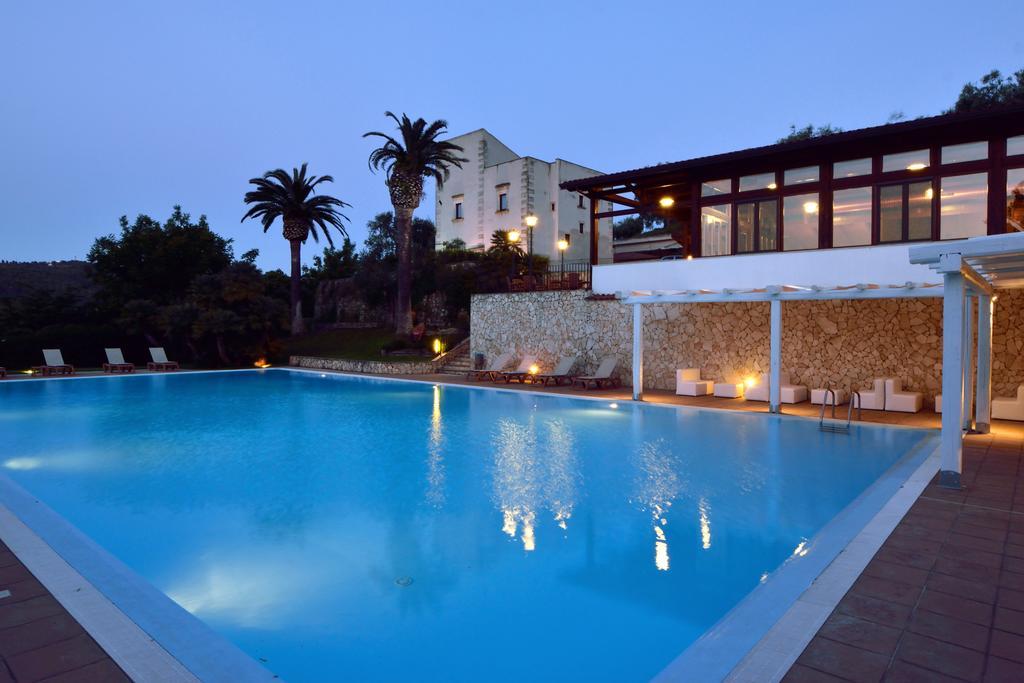 Agriturismo Torre Dei Preti 페스키치 외부 사진