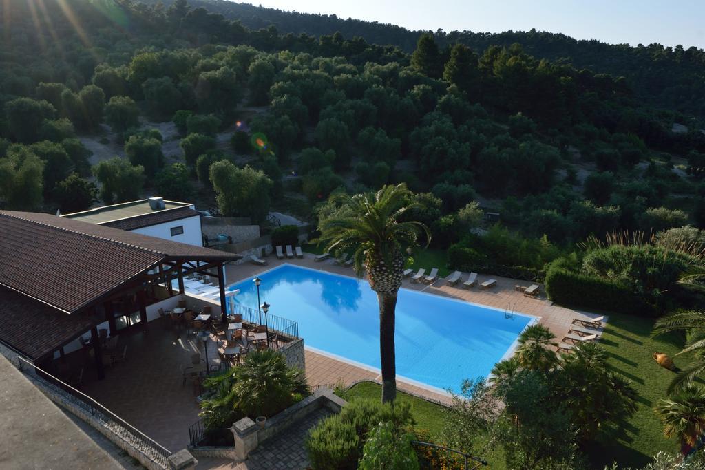 Agriturismo Torre Dei Preti 페스키치 외부 사진